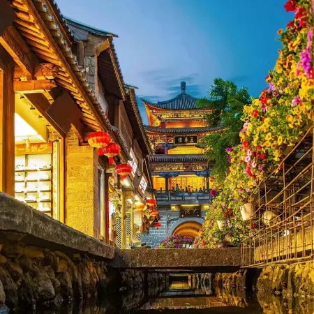 Dali old town Yunshuixiaoyuan inn