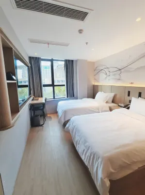Lechao Hotel (Shanghai People's Square Changzheng Hospital)