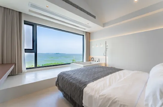 Shijiande Bai · Lake View Homestay (Taihu)