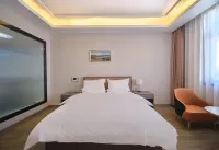 Yak Holiday HotelHoliday Hotel (Hongyuan Silver Pearl Square Branch)