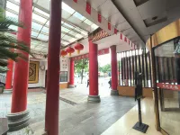 Huairong Hotel