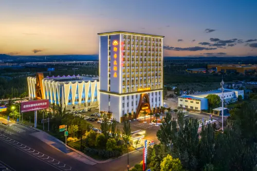 Ulanqab Yuxi Grand Hotel (Jining No.1 High School Yushuwan Campus)