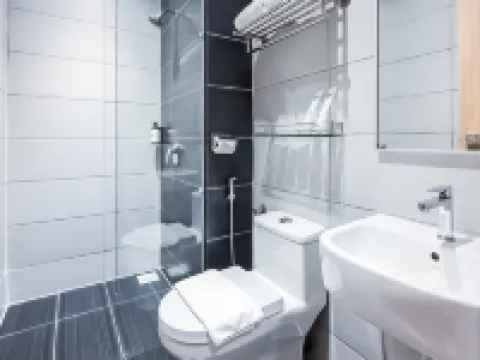 新山市中心五酒店 新山酒店