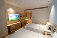 Hi Inn (Lanzhou West Railway Station Zhongtianjian Plaza) Hotels in Lanzhou