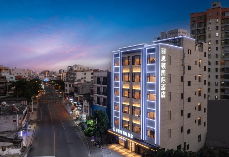hotel overview picture