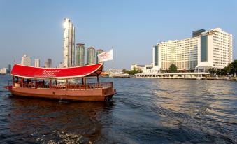 Ramada Plaza by Wyndham Bangkok Menam Riverside
