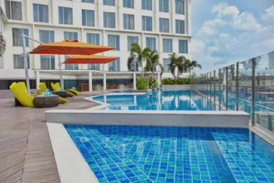 City Getaway in the Heart of Entertainment City