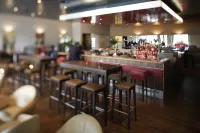 Mövenpick Hotel Zürich Airport - bar