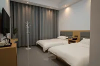 Liangqi Shanyuan Homestay (Wumeng Grass Plain)