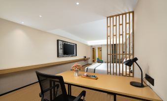 City Comfort Inn (Nanning Convention and Exhibition Center Hangyang City Subway Station)