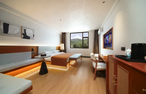 龍庭大酒店（那拉提旅遊風景區店）