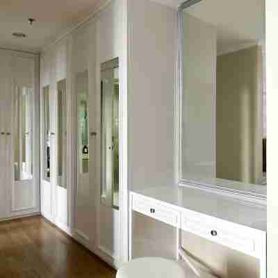 Top-tier luxury Senopati suite Jakarta Rooms