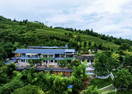Ruyuan Homestay Отели рядом с достопримечательностью «Meitan International Hotel Hot Spring»