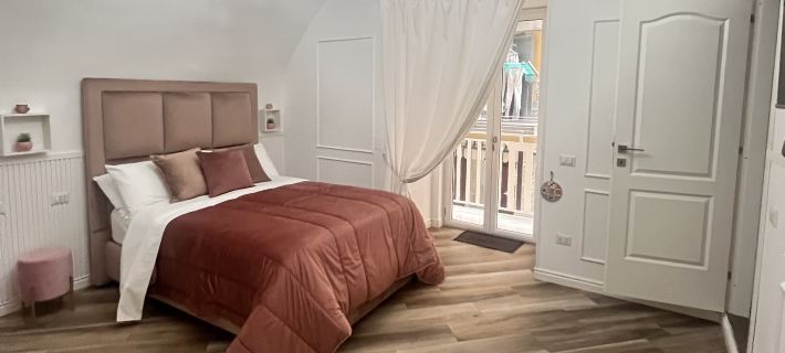 Donn’Anna Naples City Center Hotels in Neapel