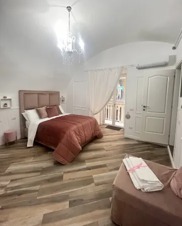 Donn’Anna Naples City Center