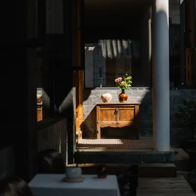 Yiyueju · Poye Yinlu (Fengyangyi) 간퉁 사원 주변 호텔
