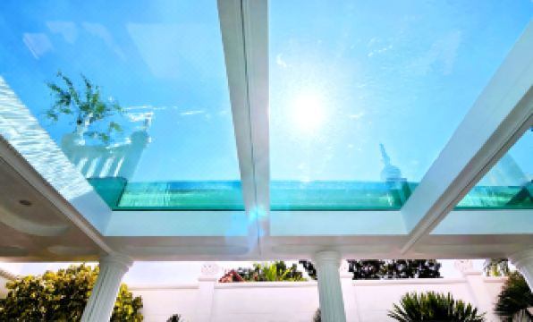 STARLAND Luxury Pool Villa Pattaya Walking Street