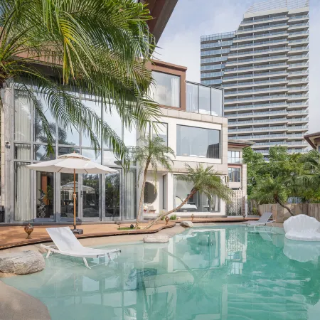 Shi · Haisha Resort Villa