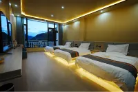 Deqin Meili Qianzhuan Hotel - 신규