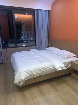 Zigong Yang Family Quadrangle Inn Homestay