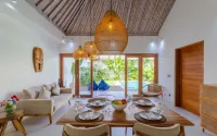 Villa Louna by Pertama Stay