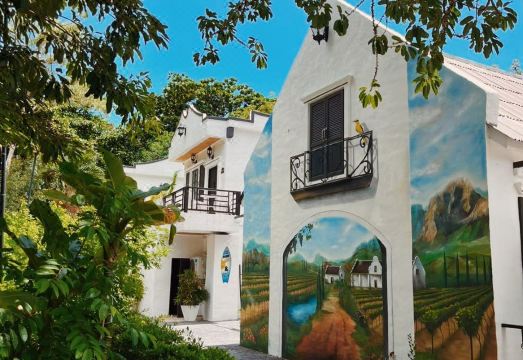 리조트 객실 내부