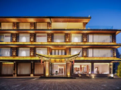Lugu Lake Chisel Hotel Hotels in Ninglang