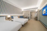 HanTing Hotel (Foshan Lecong Louvre International Furniture Exhibition Center)
