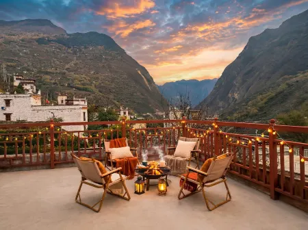 Danba Zhuoma's Homestay