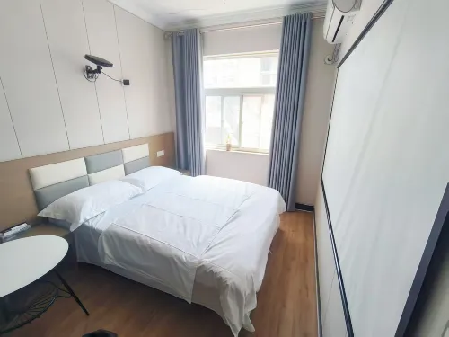 Jiandandan Movie Homestay (Anyang Houying Normal College) - Haustierfreundliche