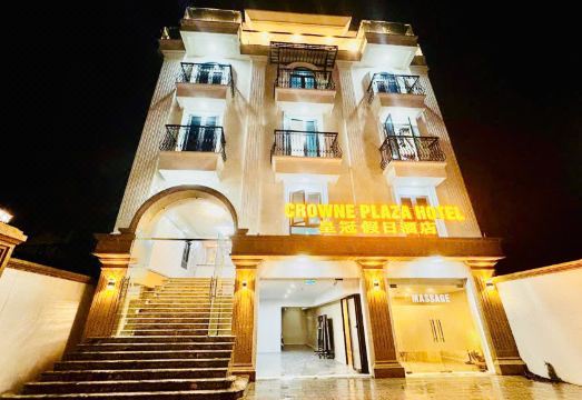 Crowne Plaza Hotel 테라스