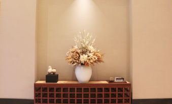 Ming Chao Hotel