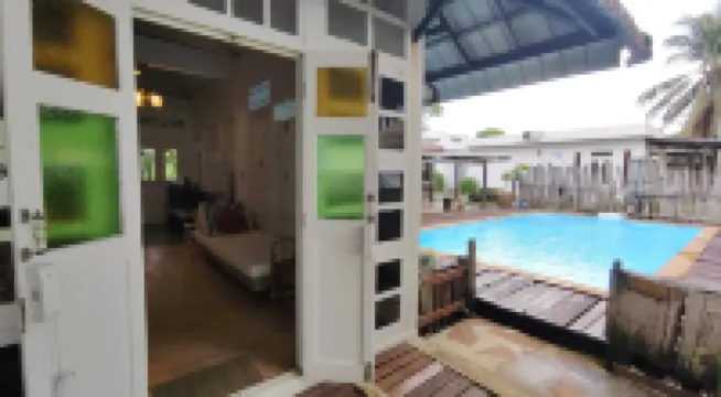 Baan Toom Village and Resort