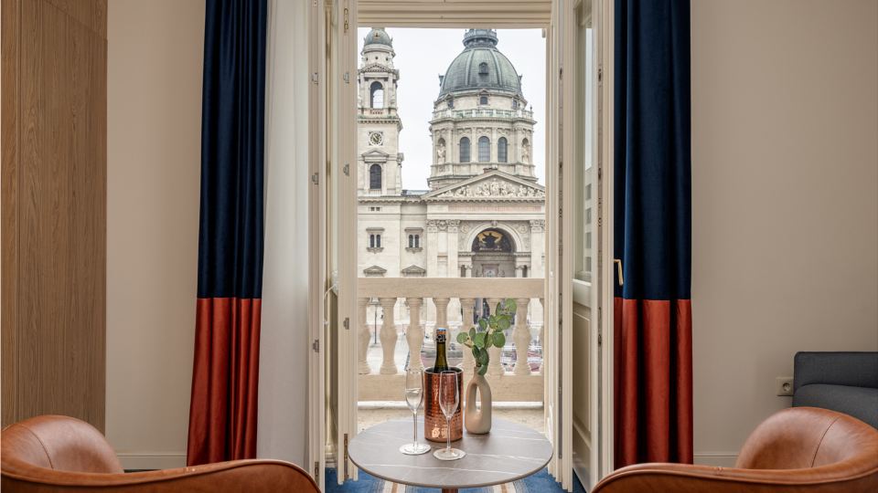 BasiliQ Hotel