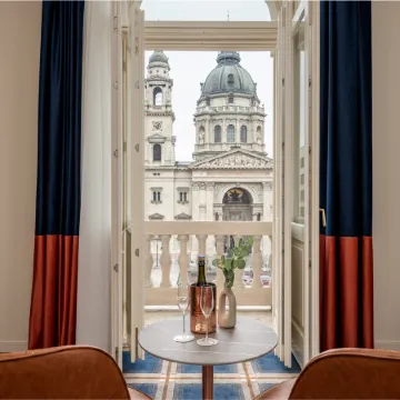 BasiliQ Hotel