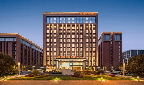 Ruitai International Hotel (Wuhan Tianhe Airport Aviation Headquarters Subway Station) - С тренажерным залом