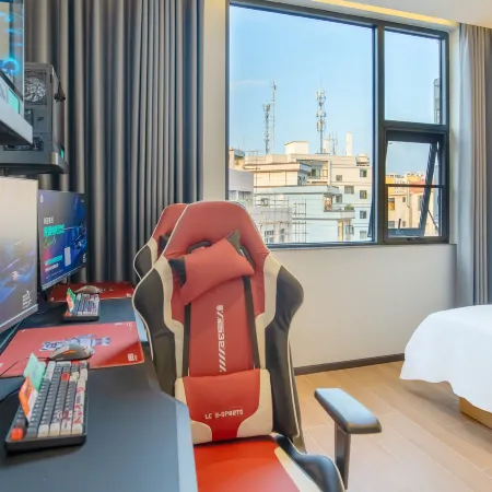 Beast Alliance E-sports Hotel (Binyang Paolong Old Temple Branch)
