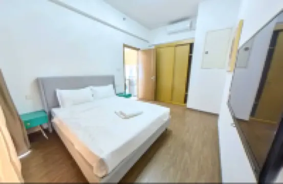 Spectacular Seaview Apartment at Forest City