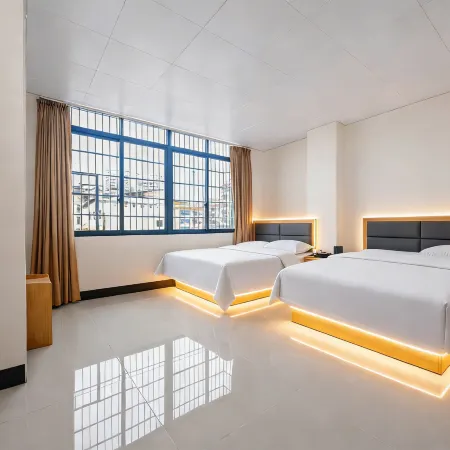 Lifeng Homestay (Genzi Bus Station)
