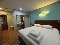 บ้านเขากอด โรงแรมในอำเภอ ลานสกา