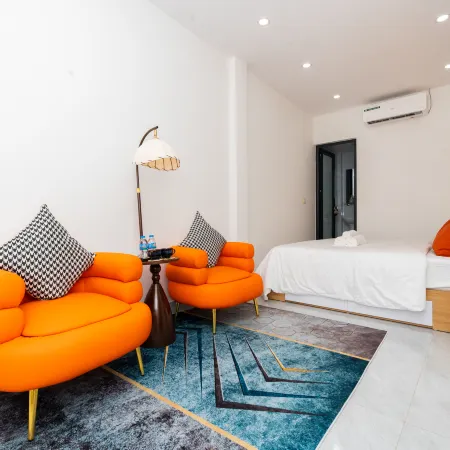 Aura Retreat Ha Noi Отели рядом с достопримечательностью «Гиалам»