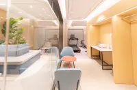 Home Inn (Weifang Railway Station） - ที่มีฟิตเนส