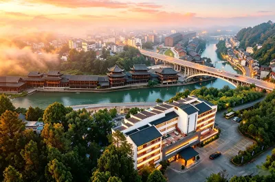 YANYU ·YUNXI｜Riverside Jiang Scene Aesthetic Resort Hotel (Xiangxi Fenghuang Tuojiang Store) Các khách sạn ở 