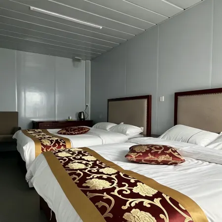 Purang Longjia Homestay