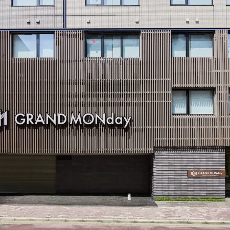 GRAND MONday UENO OKACHIMACHI