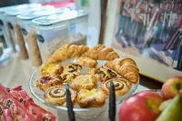 Lord Kitcheners Guest House - breakfast