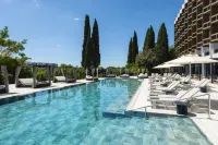 Barcelo Roma - Rooftop Pools
