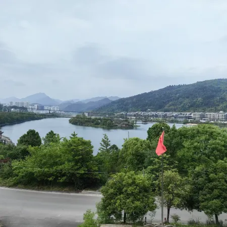 Sanjiangyan Riverside Hotel