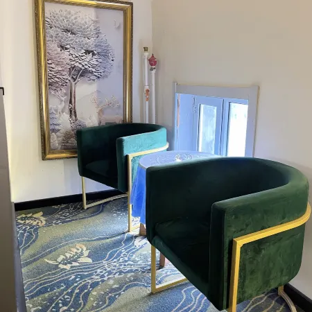 Hulinbao Island Holiday Hotel