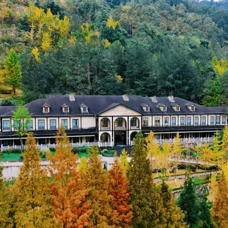Pengzhou Luye Castle Hotel